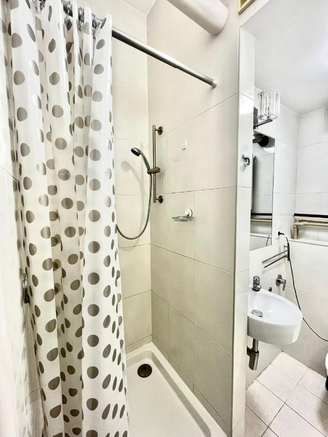 Bezagenta Rooms Centrum Varšava Exteriér fotografie
